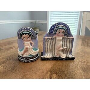 Vandor Deco Betty Boop Ceramic Vanity Set - Toothbrush Holder And Cup